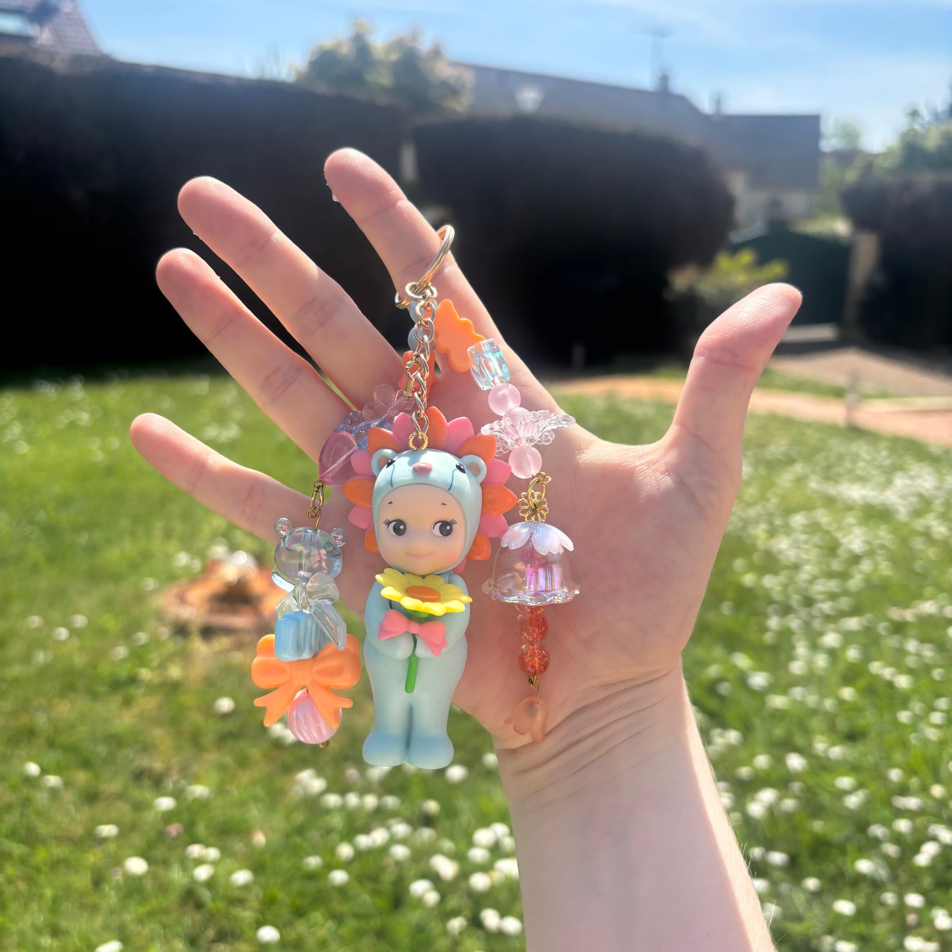 Sonny Angel Keychain - Flower Gift